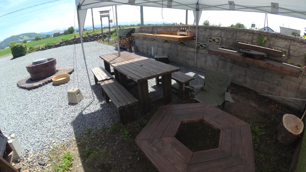 P-Dash Garden Backpackers Higashikawa Экстерьер фото