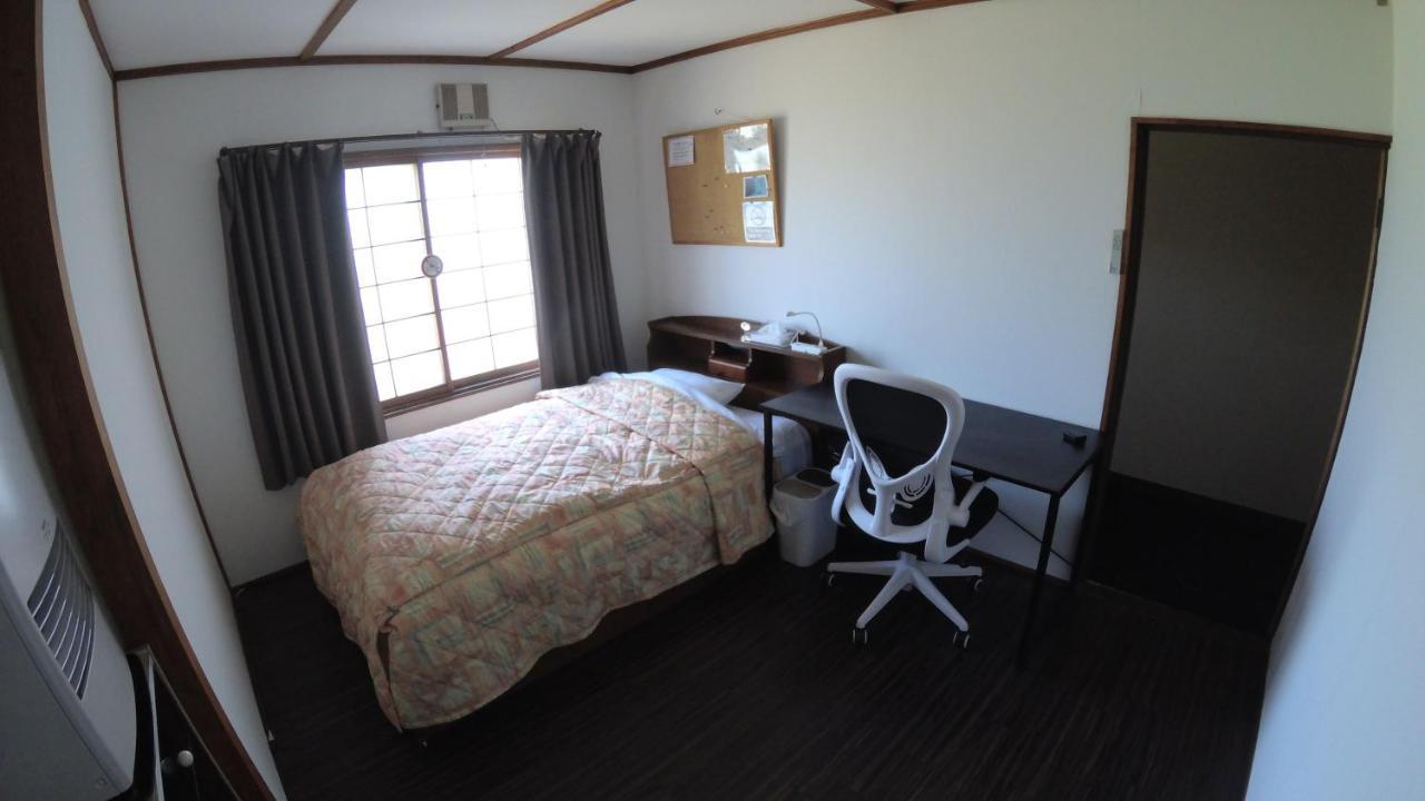 P-Dash Garden Backpackers Higashikawa Экстерьер фото