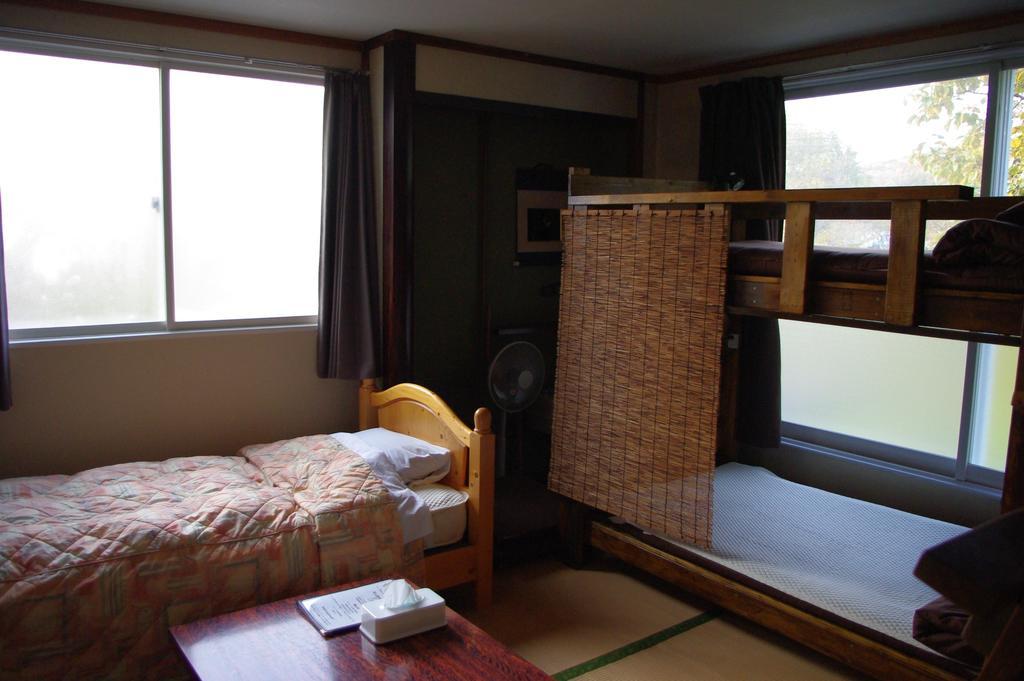 P-Dash Garden Backpackers Higashikawa Номер фото